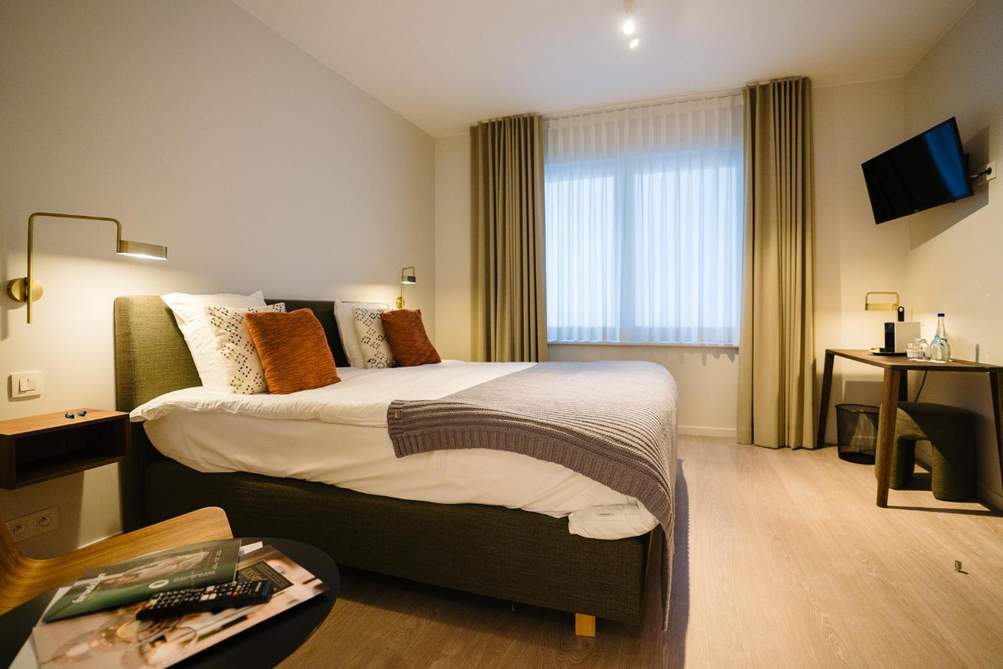 Hotel Du Bassin Остенде Екстер'єр фото